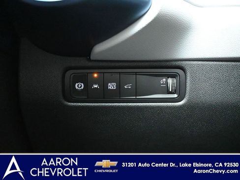 New 2026 Chevrolet Equinox EV LT image 22