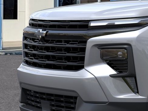 New 2026 Chevrolet Traverse LT w/ Midnight/Sport Edition FWD image 37