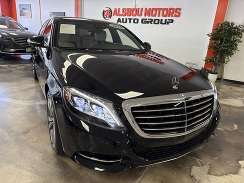 Used 2015 Mercedes-Benz S 550 Sedan image 2