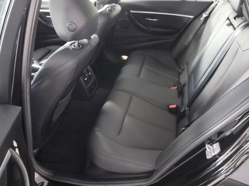 Used 2018 BMW 328d xDrive Wagon AWD/4WD image 21