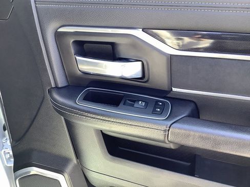 Used 2022 RAM 3500 Laramie image 45