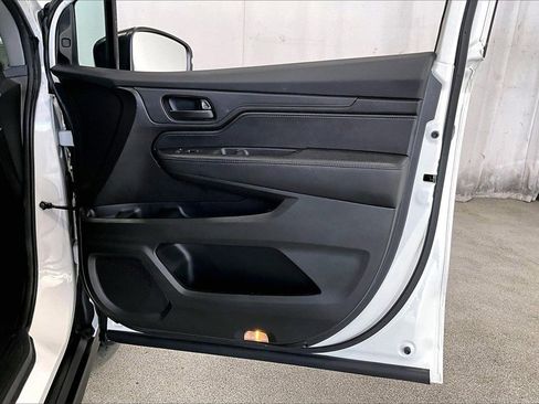 Used 2024 Honda Odyssey EX-L image 26