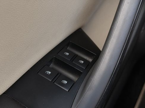 Used 2018 Buick Cascada Sport Touring FWD image 16