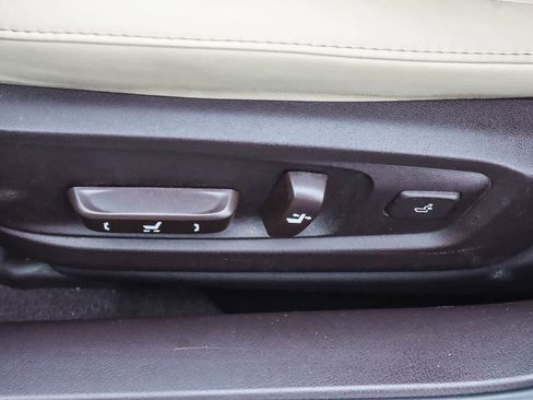 Used 2016 Lexus ES 350 image 21