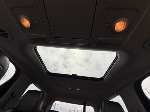 Used 2014 GMC Acadia Denali FWD image 17
