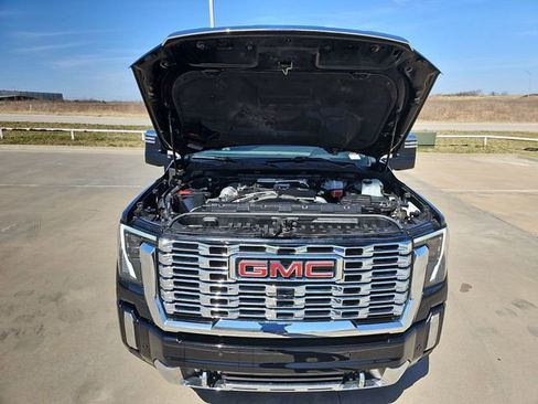 Used 2024 GMC Sierra 2500 Denali AWD/4WD image 30