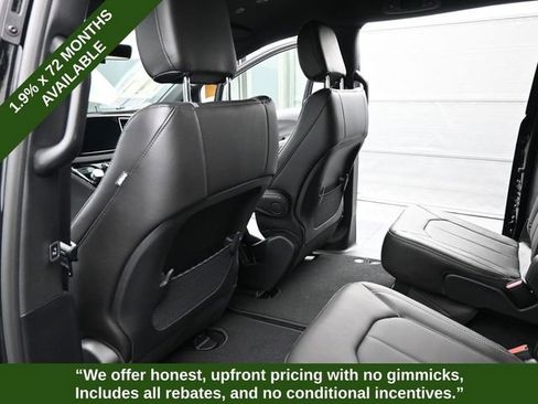 New 2026 Chrysler Voyager LX image 13