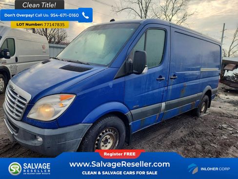 Used 2010 Freightliner Sprinter 2500 image 1