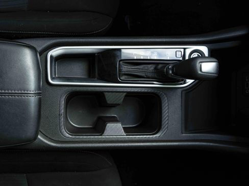 Used 2023 Nissan Sentra SV FWD image 27