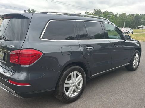 Used 2013 Mercedes-Benz GL 450 4MATIC image 7