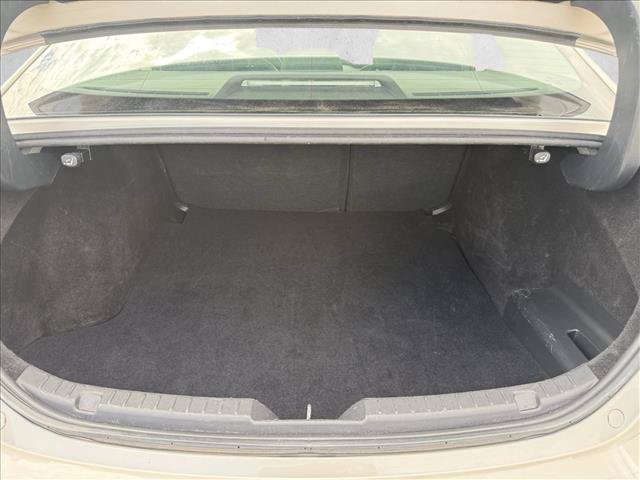 Used 2024 MAZDA MAZDA3 s FWD image 7