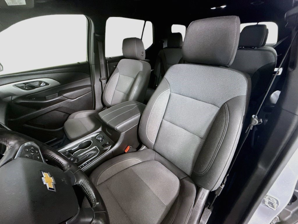 Used 2022 Chevrolet Traverse LT AWD/4WD image 21