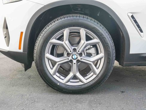 Used 2023 BMW X3 xDrive30i w/ Premium Package image 9