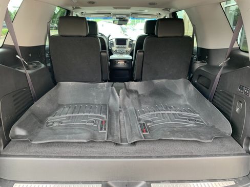 Used 2017 GMC Yukon Denali AWD/4WD image 12
