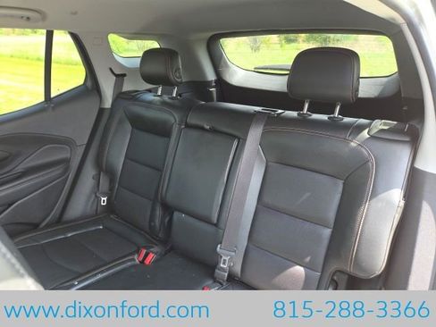 Used 2018 GMC Terrain SLT w/ Preferred Package FWD image 10