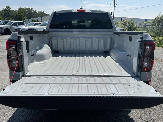 New 2026 Ford Ranger XLT w/ Black Appearance Package AWD/4WD image 4