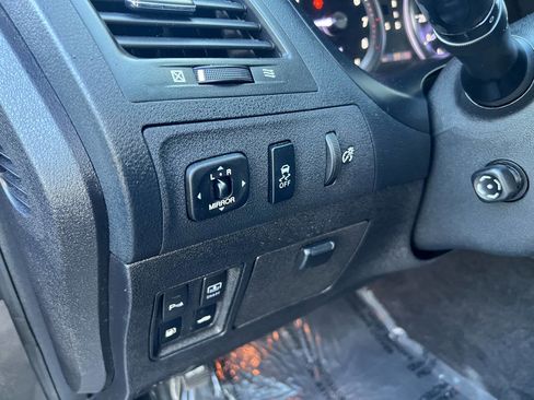 Used 2011 Lexus ES 350 image 18