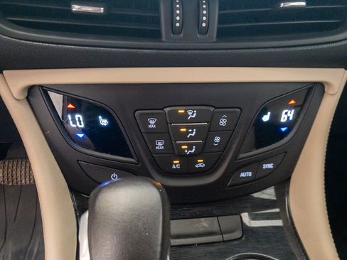 Used 2018 Buick Envision Preferred image 22