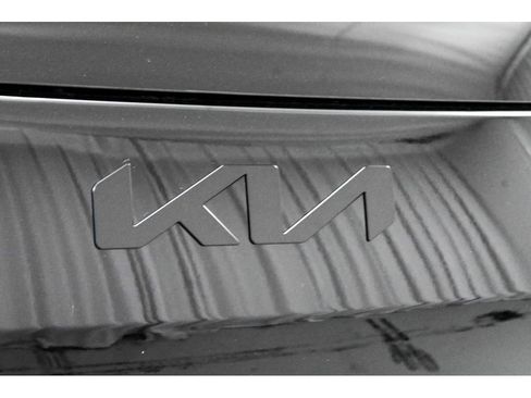 New 2026 Kia EV9 Land image 34