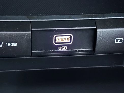 Used 2020 Kia Telluride S image 25