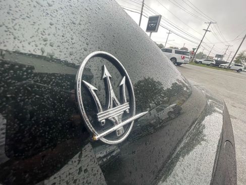 Used 2009 Maserati Quattroporte image 19