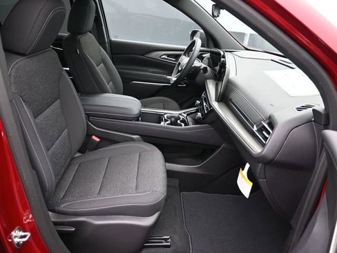 New 2026 Chevrolet Traverse LT image 45