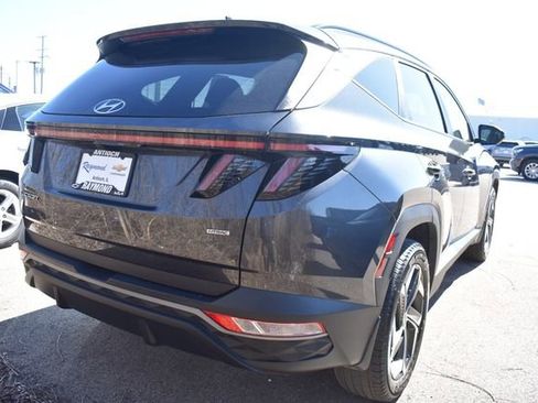 Used 2022 Hyundai Tucson SEL w/ Convenience + Premium Package image 3