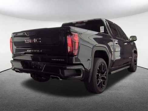 Used 2026 GMC Sierra 1500 Denali w/ Denali Reserve Package AWD/4WD image 2