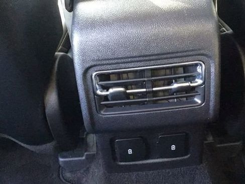 Used 2023 Lincoln Corsair FWD w/ Equipment Group 101A image 16