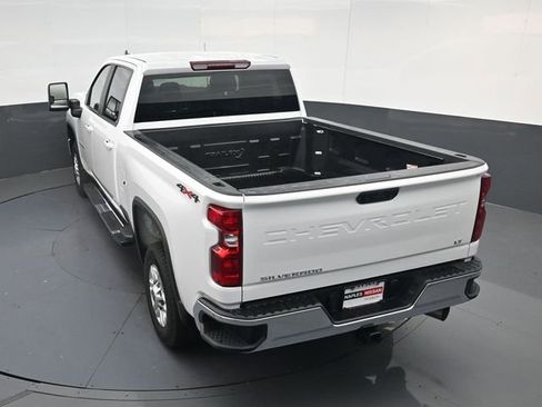Used 2025 Chevrolet Silverado 2500 LT w/ Convenience Package image 41