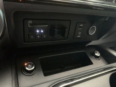 Used 2016 Nissan Titan Platinum Reserve image 12