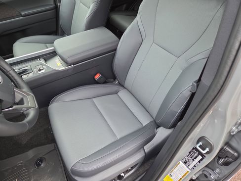 Certified 2025 Lexus GX 550 550 Premium+ image 13