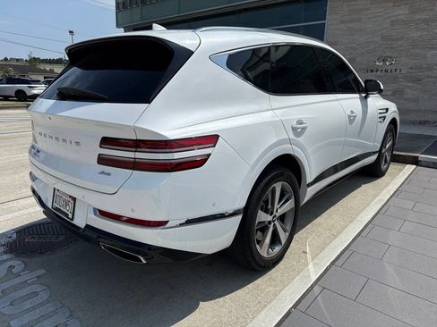 Used 2021 Genesis GV80 2.5T w/ Advanced Package 02 AWD/4WD image 3