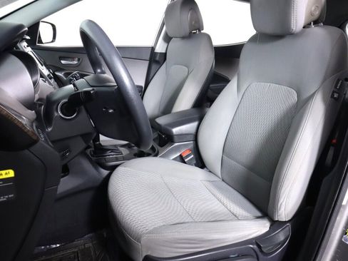 Used 2018 Hyundai Santa Fe Sport image 27