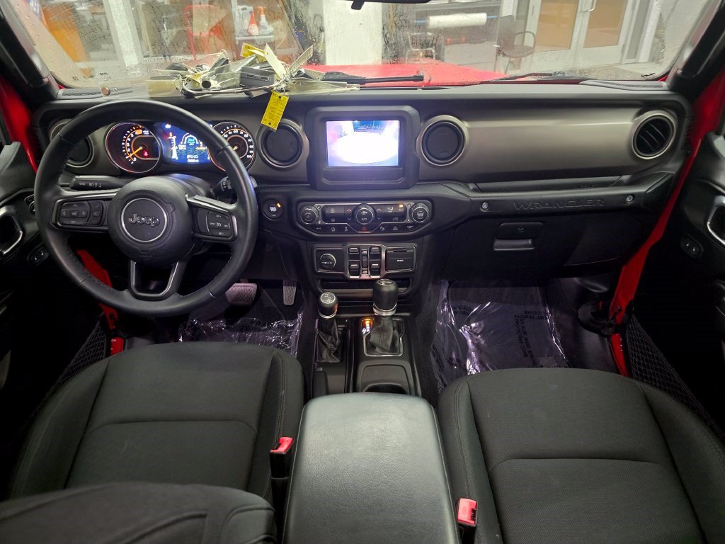 Used 2021 Jeep Wrangler Unlimited Sport AWD/4WD image 33
