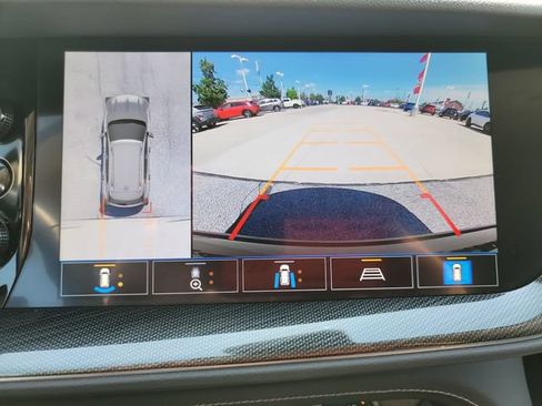 Used 2021 Buick Envision Essence w/ Technology Package I FWD image 26