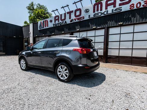 Used 2014 Toyota RAV4 Limited w/ Technology Package AWD/4WD image 7