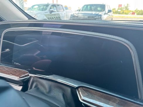 Used 2022 Cadillac Escalade Sport Platinum w/ Heavy-Duty Trailer Package AWD/4WD image 26