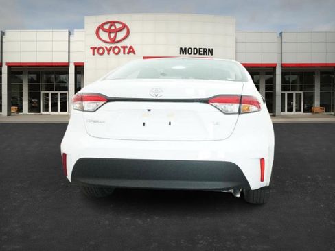 New 2026 Toyota Corolla LE image 18