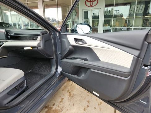 New 2026 Toyota Camry XLE AWD/4WD image 30