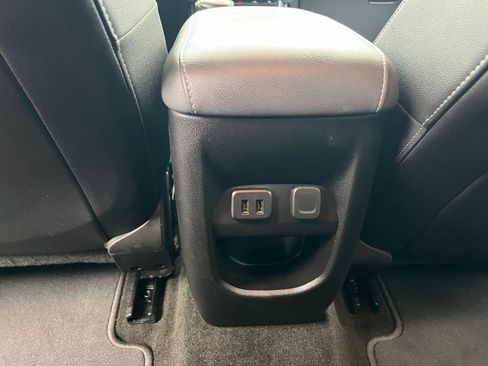 Used 2018 Chevrolet Colorado Z71 image 18