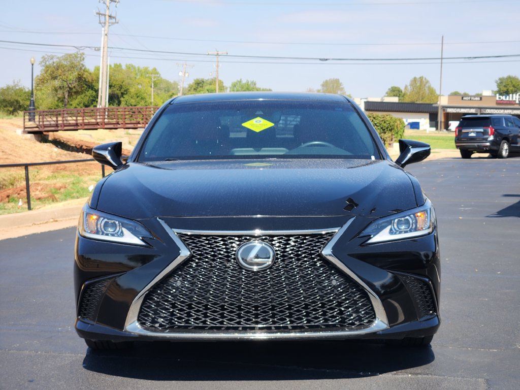 Used 2022 Lexus ES 350 F Sport w/ Accessory Package 2 FWD image 2