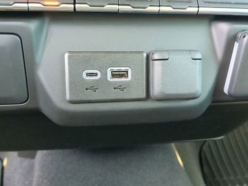 Used 2024 GMC Sierra 1500 Pro w/ Graphite Edition image 22