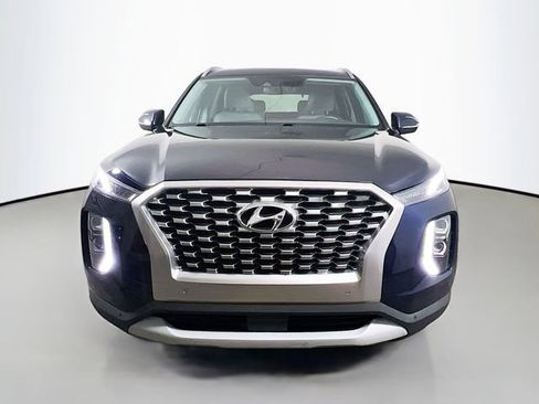 Used 2022 Hyundai Palisade SEL w/ Premium Package image 2