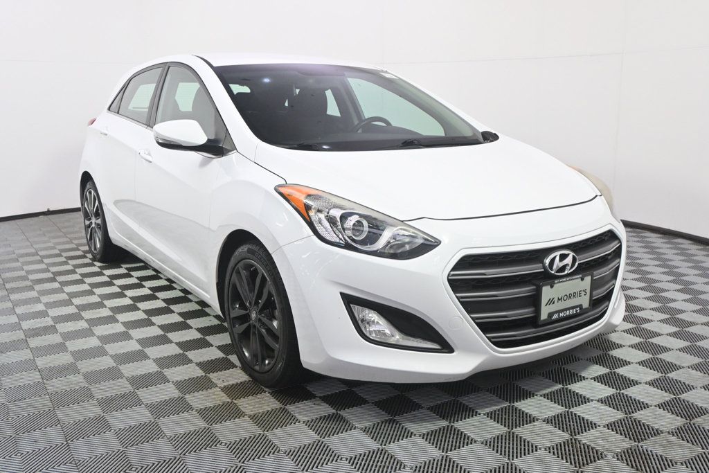Used 2016 Hyundai Elantra GT w/ Option Group 02 FWD image 9