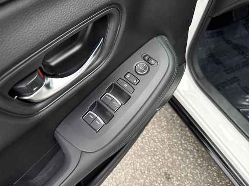 Certified 2023 Honda HR-V EX-L image 15