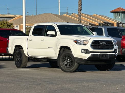 Used 2019 Toyota Tacoma SR5 image 8