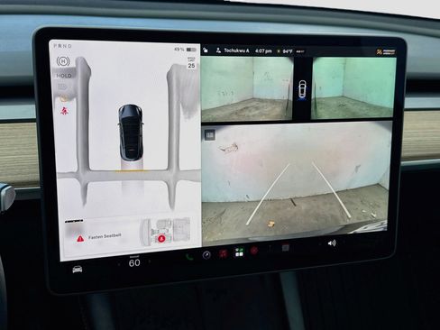 Used 2025 Tesla Model Y Long Range RWD image 10