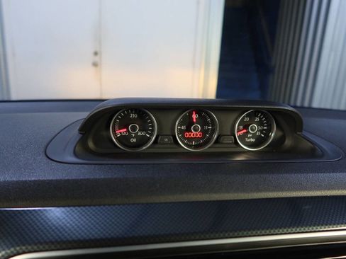 Used 2013 Volkswagen Beetle 2.0T image 22