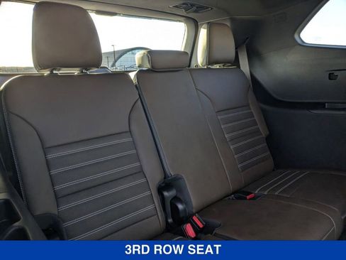 New 2026 GMC Acadia Denali Ultimate w/ LPO, Floor Liner Package image 42